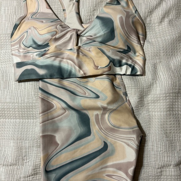 Jessica Simpson - Picture 3 of 7